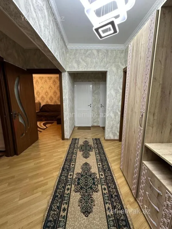 Satılır 3 otaqlı köhnə tikili 80 m²