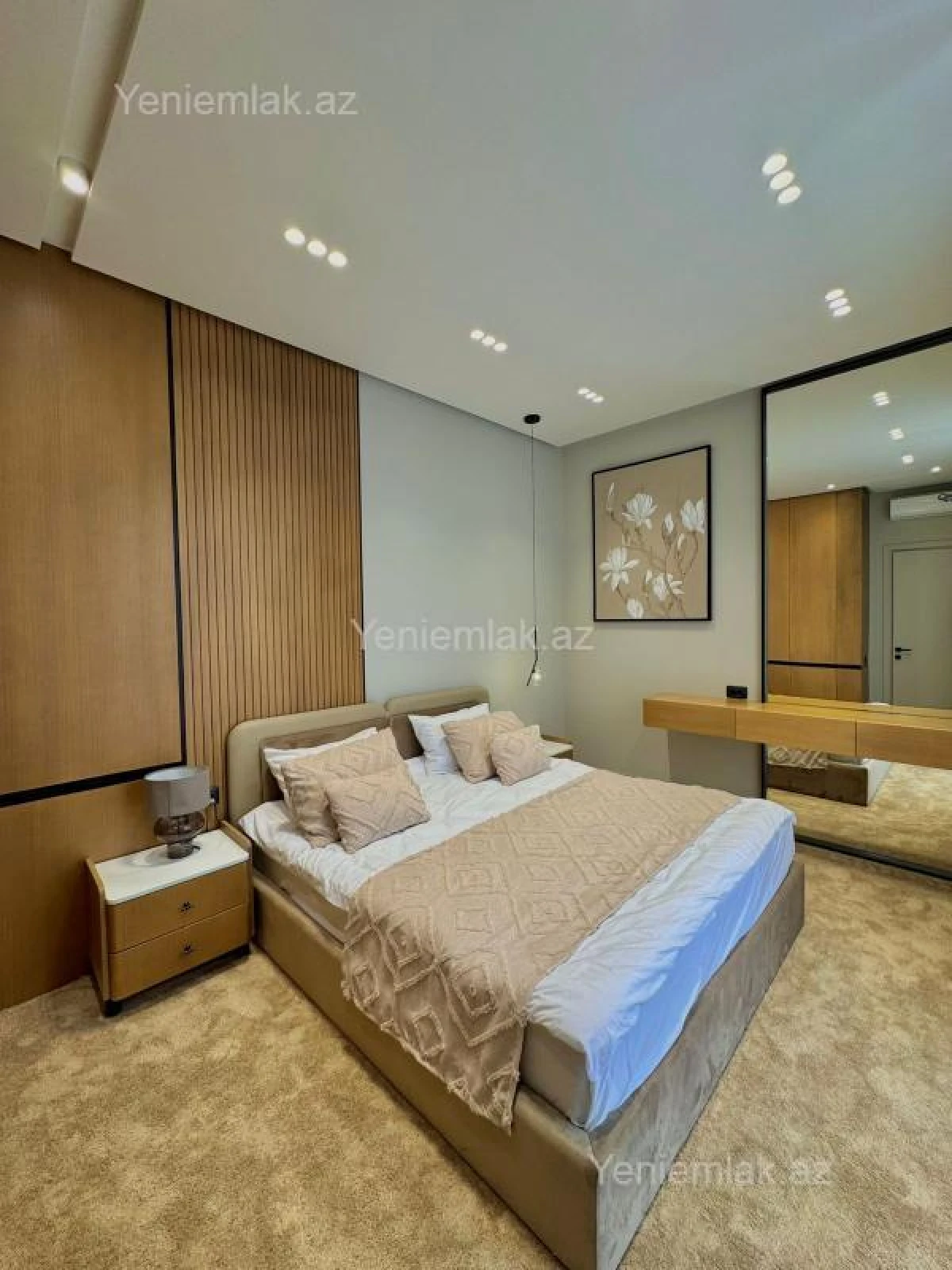 Satılır 4 otaqlı həyət evi 200 m²