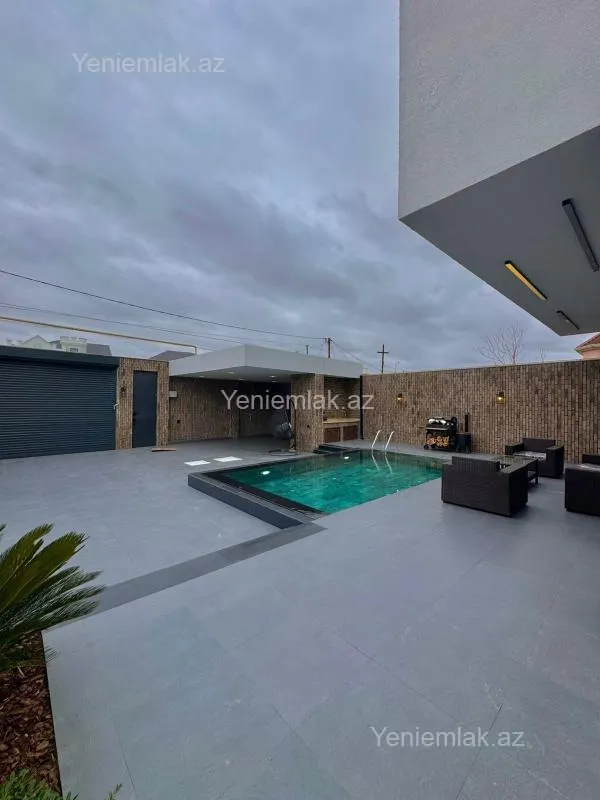 Satılır 4 otaqlı həyət evi 200 m²