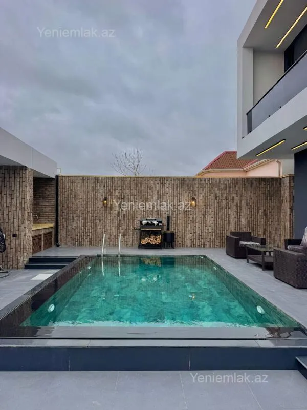 Satılır 4 otaqlı həyət evi 200 m²