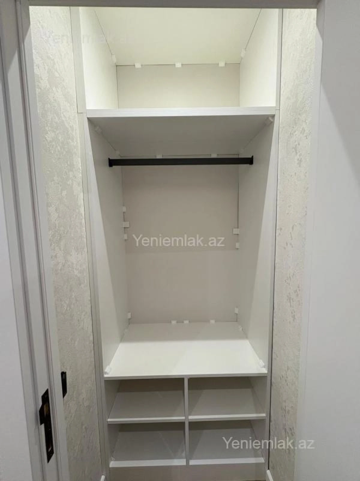 Satılır 4 otaqlı yeni tikili 120 m²