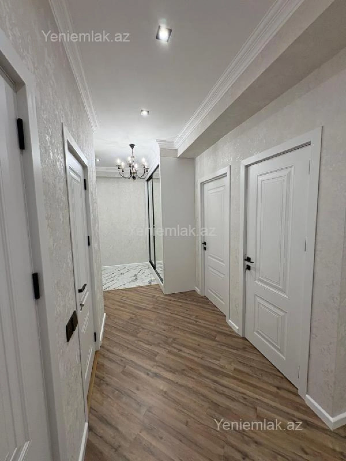 Satılır 4 otaqlı yeni tikili 120 m²