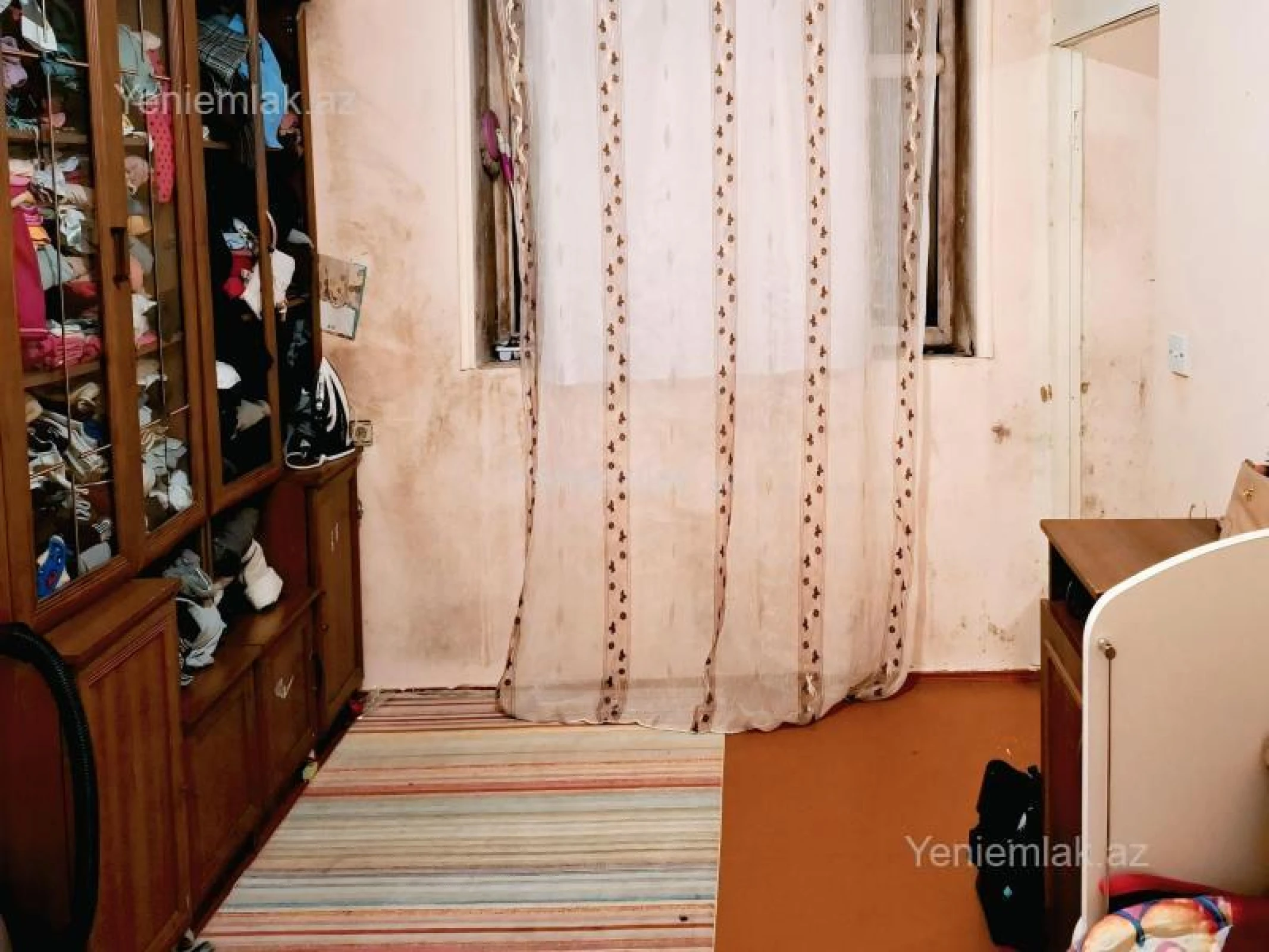 Satılır 4 otaqlı köhnə tikili 105 m²