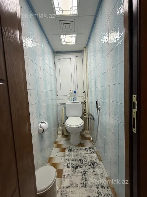 Satılır 5 otaqlı köhnə tikili 110 m²