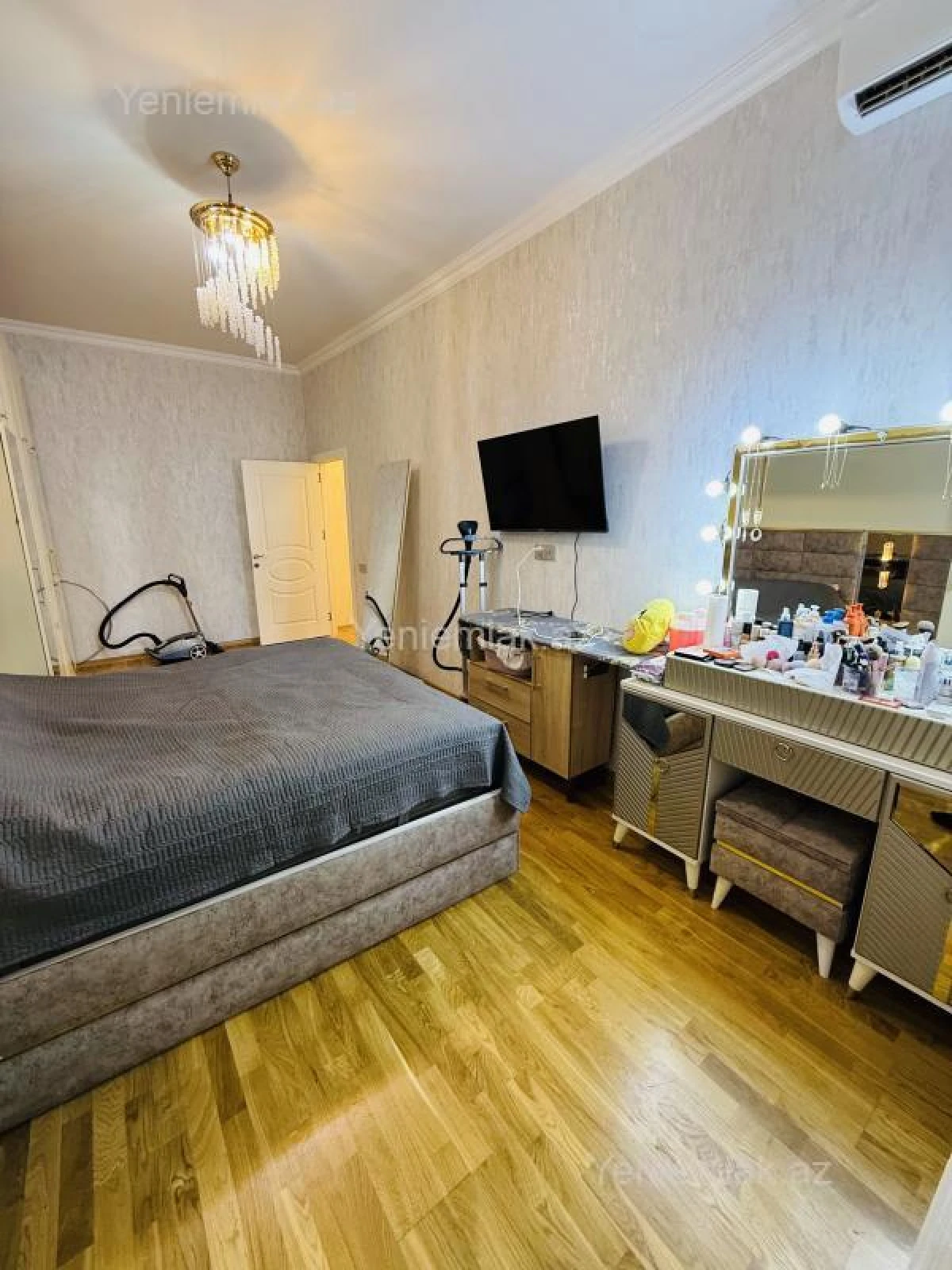 Satılır 3 otaqlı yeni tikili 110 m²