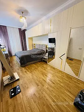 Satılır 3 otaqlı yeni tikili 110 m²