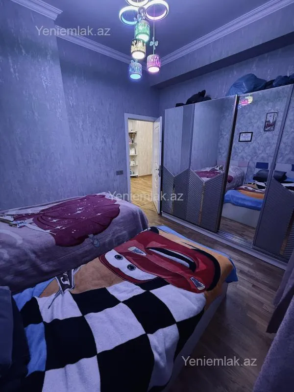 Satılır 3 otaqlı yeni tikili 110 m²