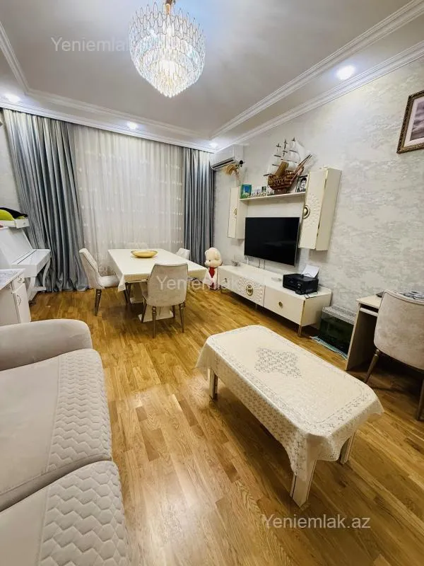 Satılır 3 otaqlı yeni tikili 110 m²