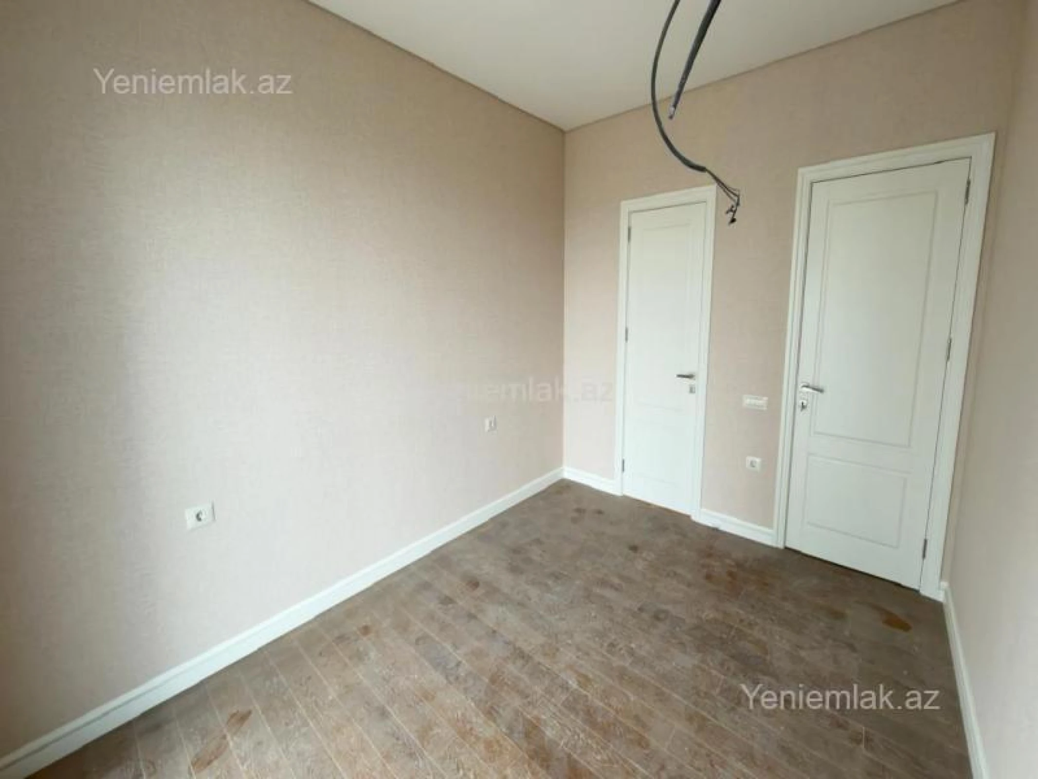 Satılır 3 otaqlı yeni tikili 84 m²