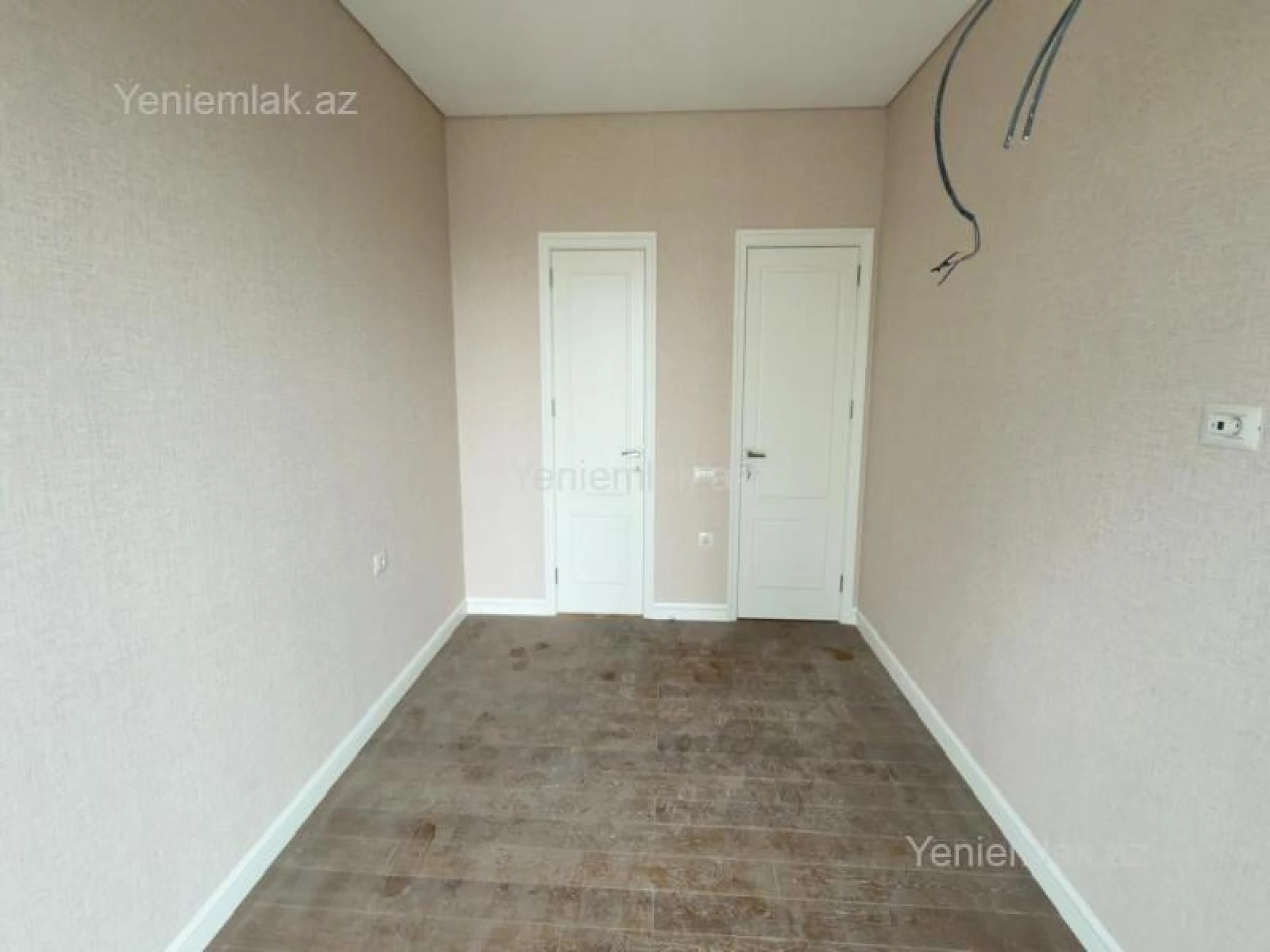 Satılır 3 otaqlı yeni tikili 84 m²