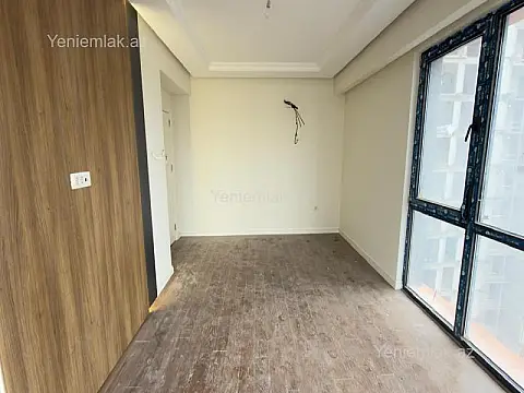 Satılır 3 otaqlı yeni tikili 84 m²