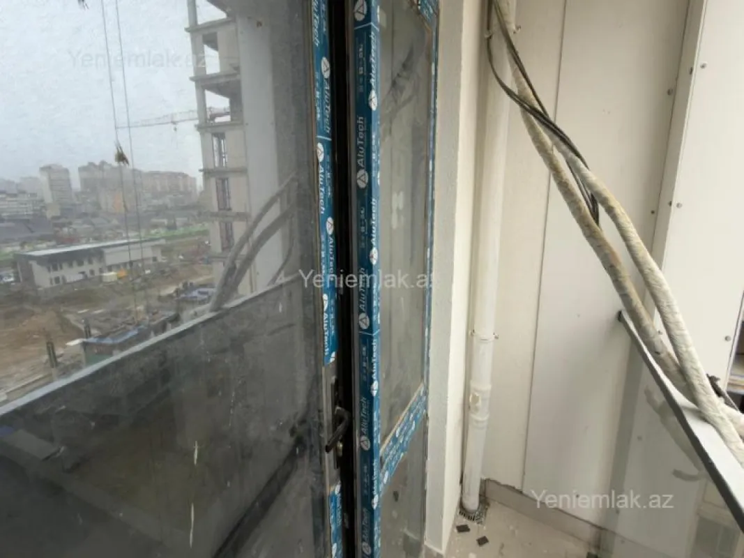 Satılır 3 otaqlı yeni tikili 84 m²