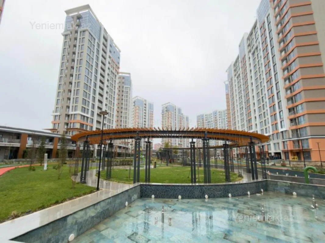 Satılır 3 otaqlı yeni tikili 84 m²