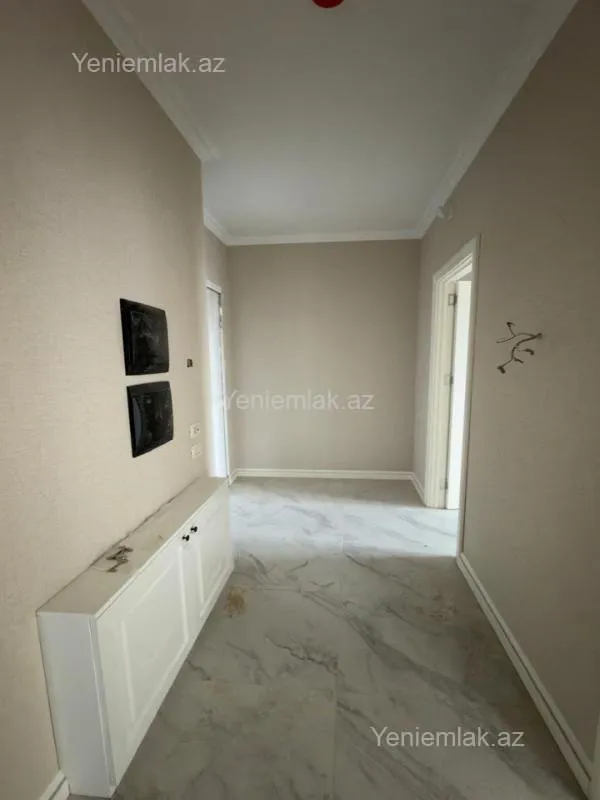 Satılır 3 otaqlı yeni tikili 84 m²