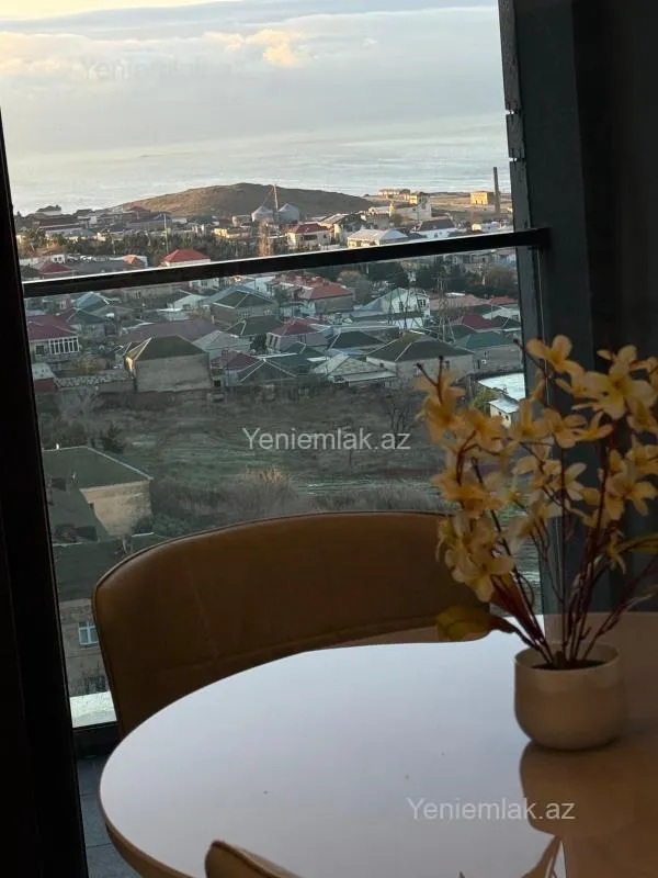 Satılır 3 otaqlı yeni tikili 90 m²