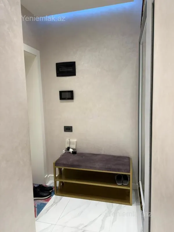 Satılır 3 otaqlı yeni tikili 90 m²