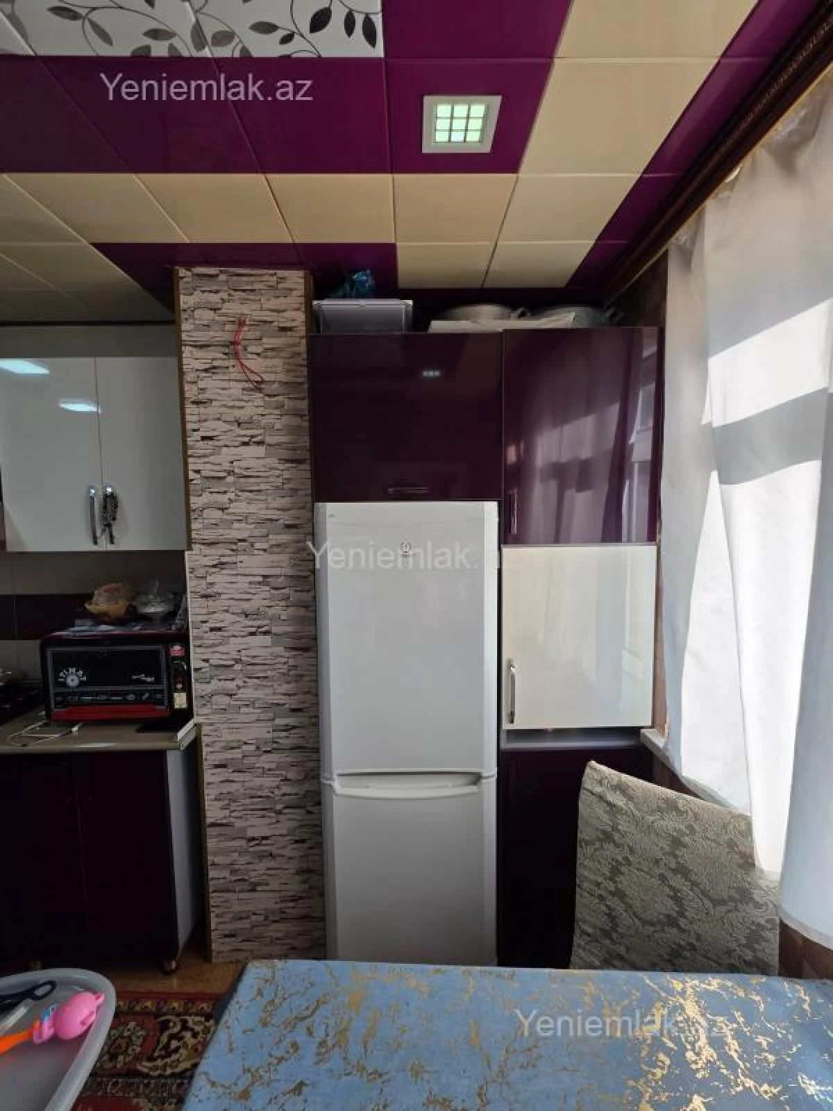 Satılır 3 otaqlı köhnə tikili 72 m²