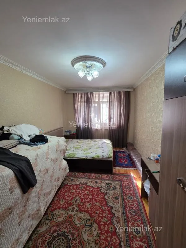 Satılır 3 otaqlı köhnə tikili 72 m²