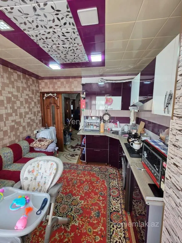 Satılır 3 otaqlı köhnə tikili 72 m²