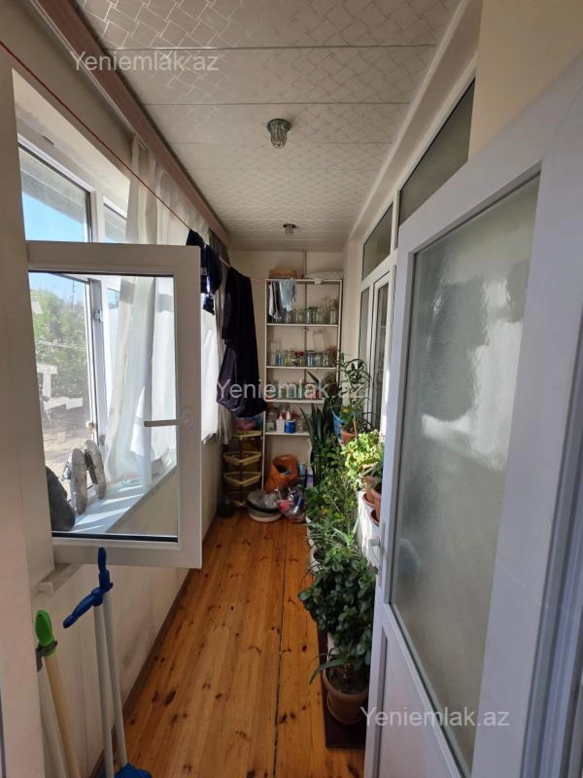 Satılır 3 otaqlı köhnə tikili 72 m²