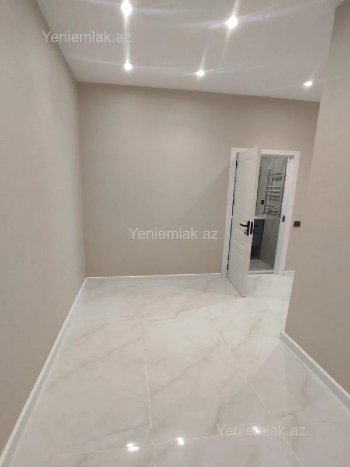 Satılır 2 otaqlı yeni tikili 50 m²