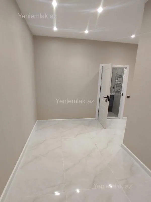 Satılır 2 otaqlı yeni tikili 50 m²