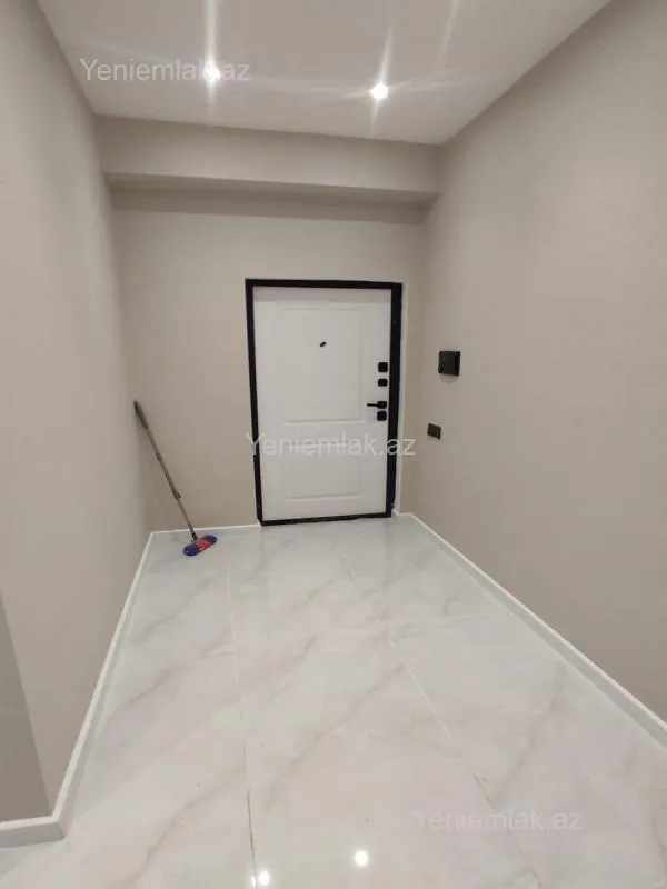 Satılır 2 otaqlı yeni tikili 50 m²