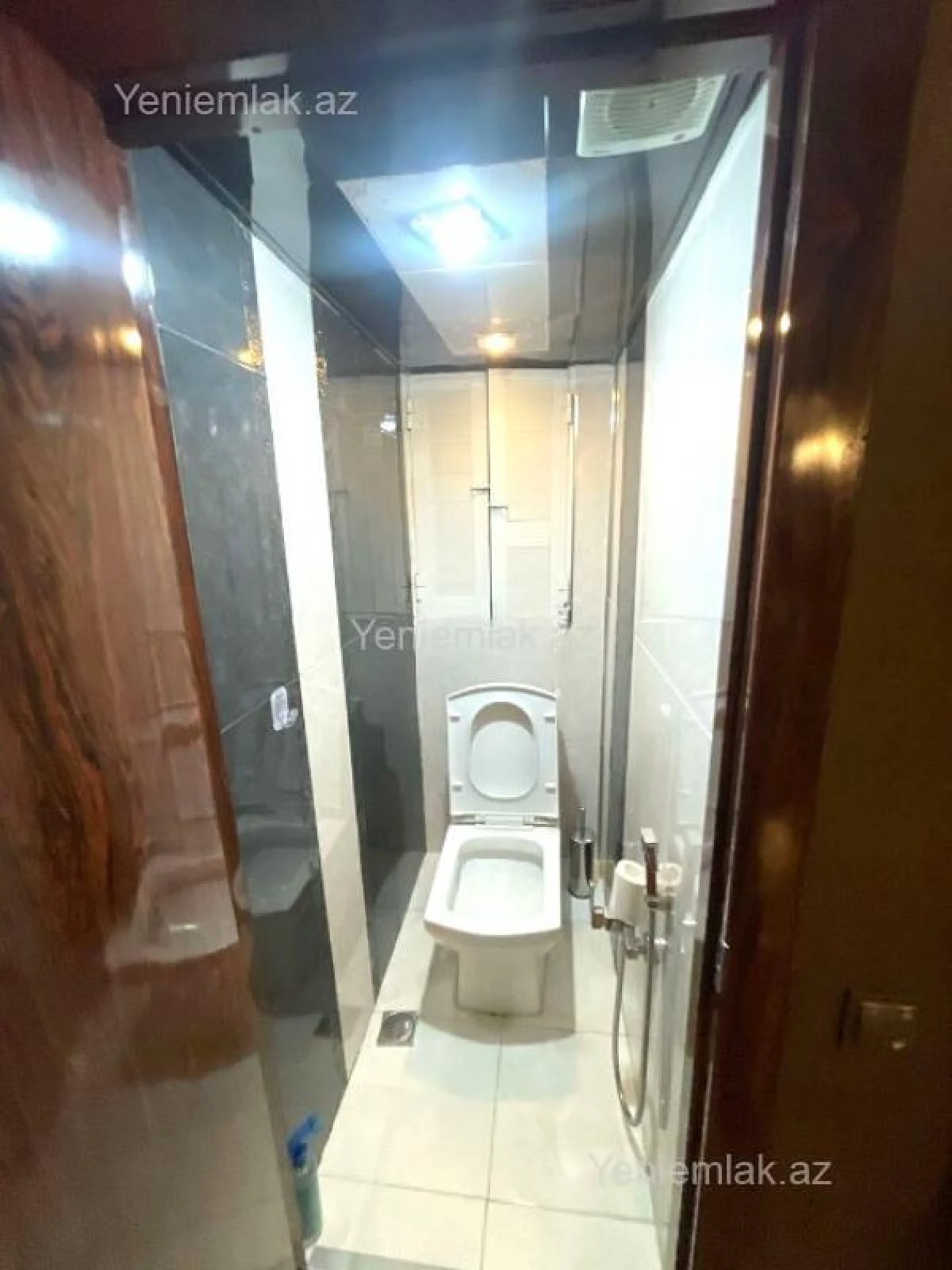 Satılır 5 otaqlı köhnə tikili 125 m²