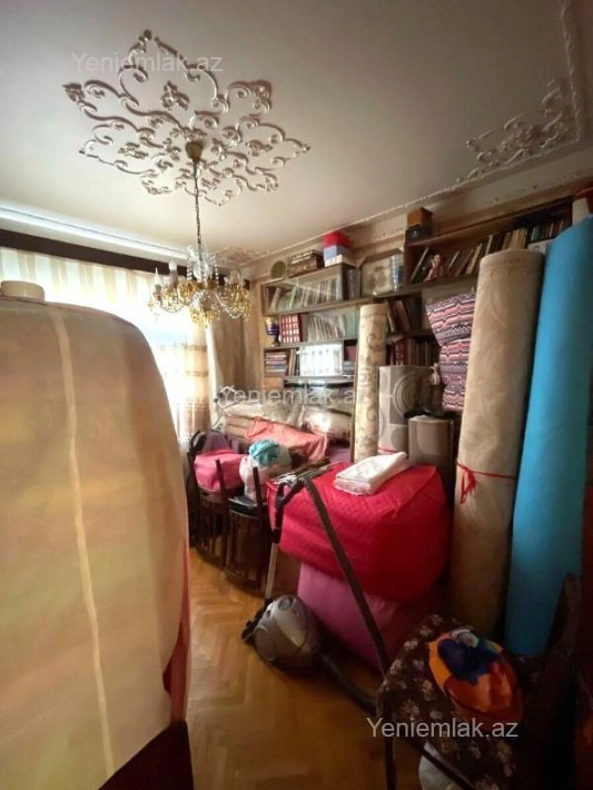 Satılır 5 otaqlı köhnə tikili 125 m²