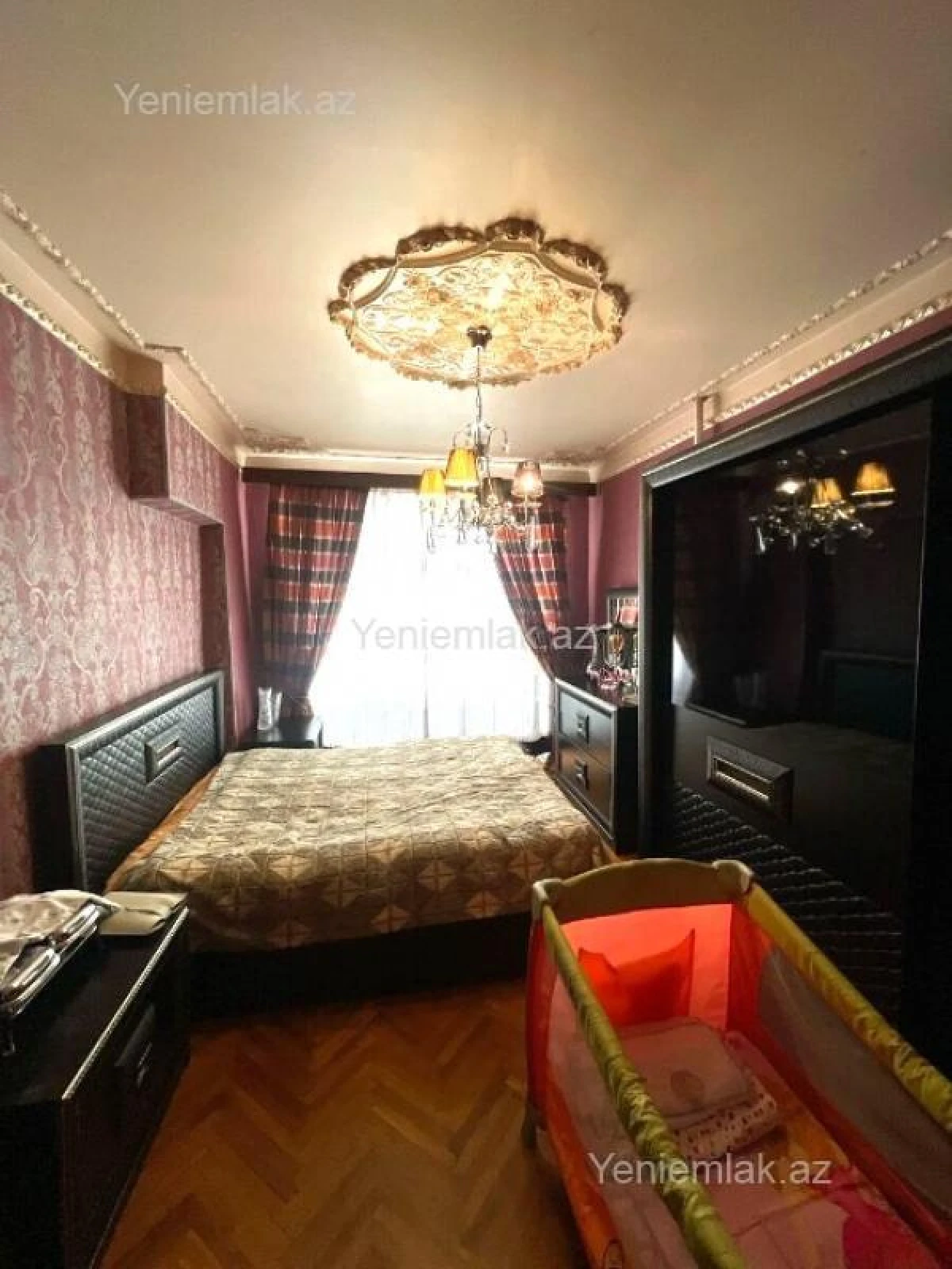 Satılır 5 otaqlı köhnə tikili 125 m²