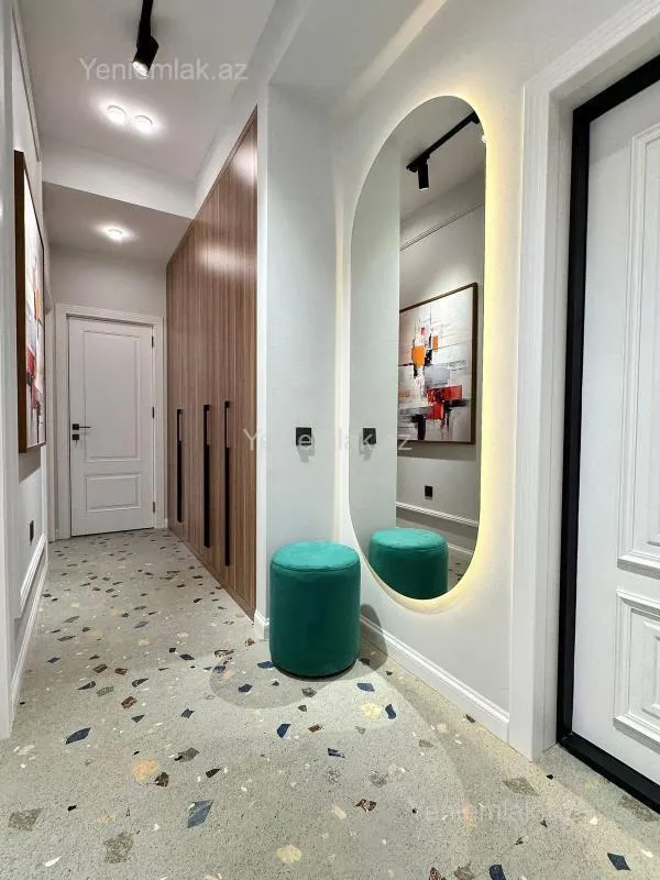 Satılır 2 otaqlı yeni tikili 68 m²