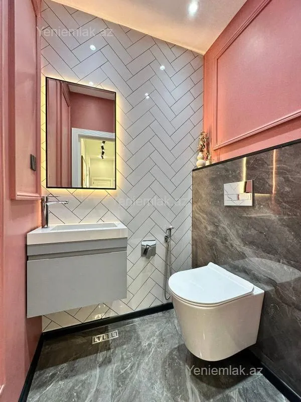 Satılır 2 otaqlı yeni tikili 68 m²