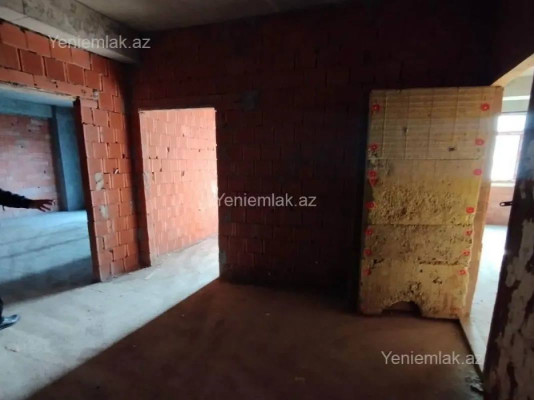Satılır 2 otaqlı yeni tikili 109 m²