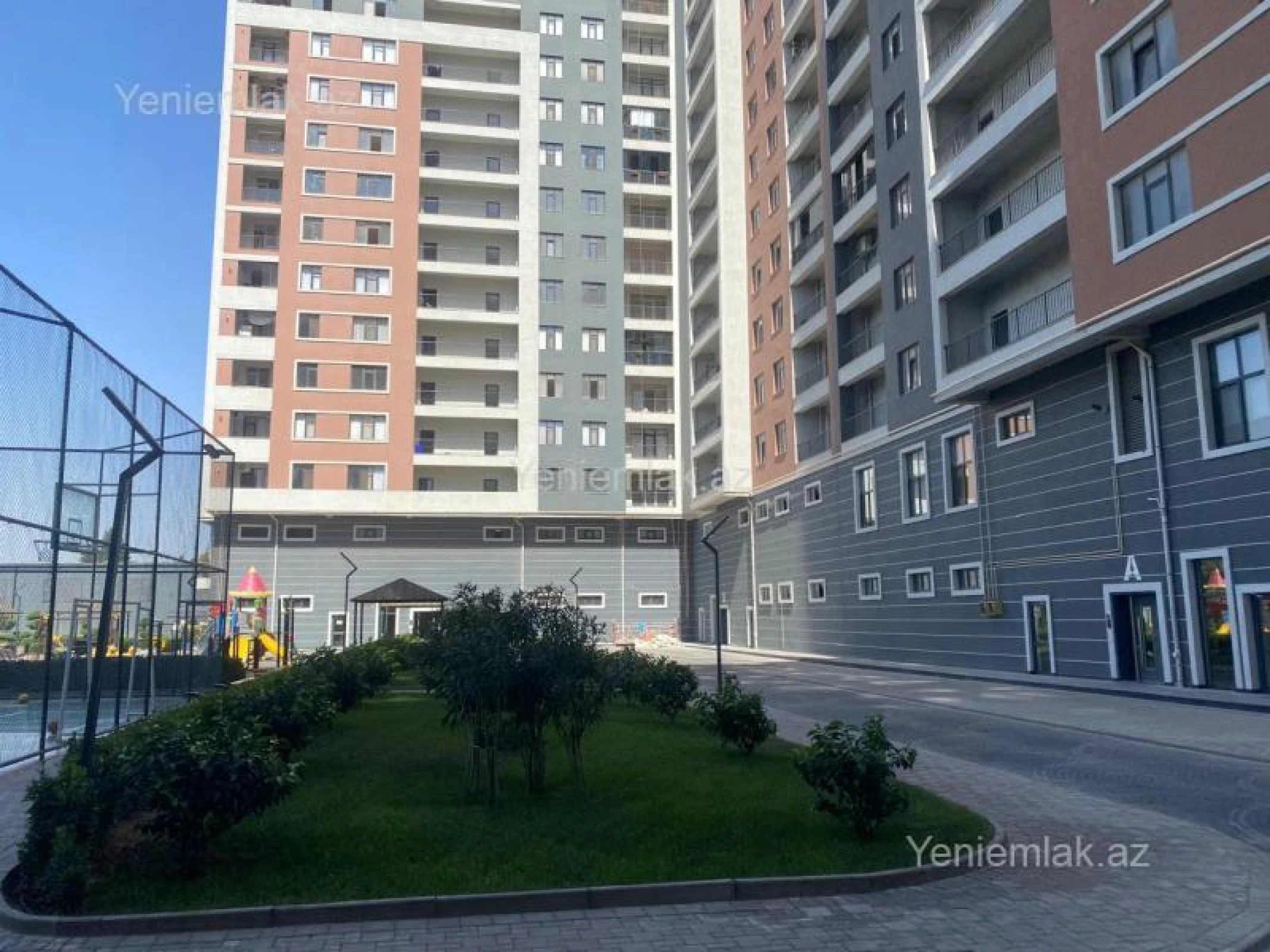 Satılır 2 otaqlı yeni tikili 109 m²