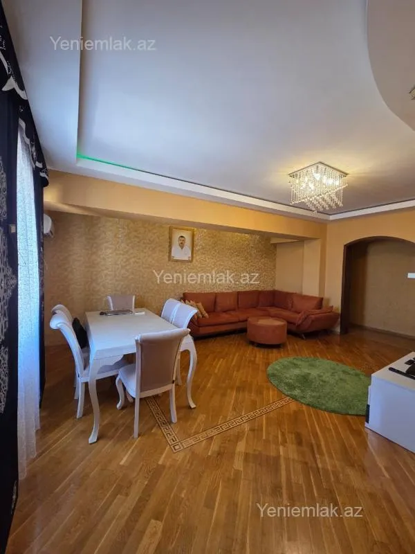 Satılır 4 otaqlı yeni tikili 170 m²
