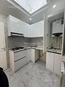 Satılır 2 otaqlı köhnə tikili 60 m²
