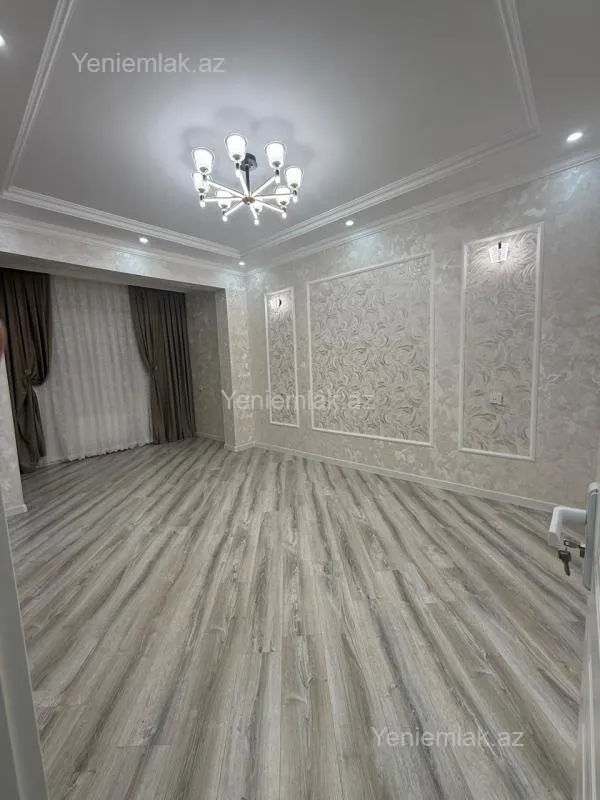 Satılır 2 otaqlı köhnə tikili 60 m²