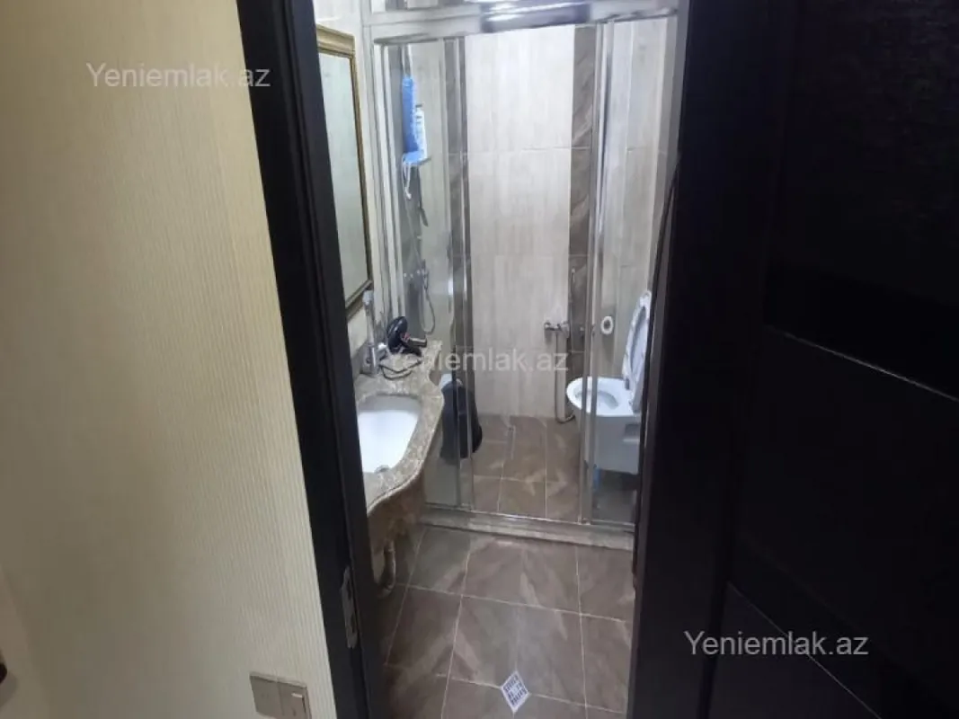 Satılır 2 otaqlı yeni tikili 60 m²