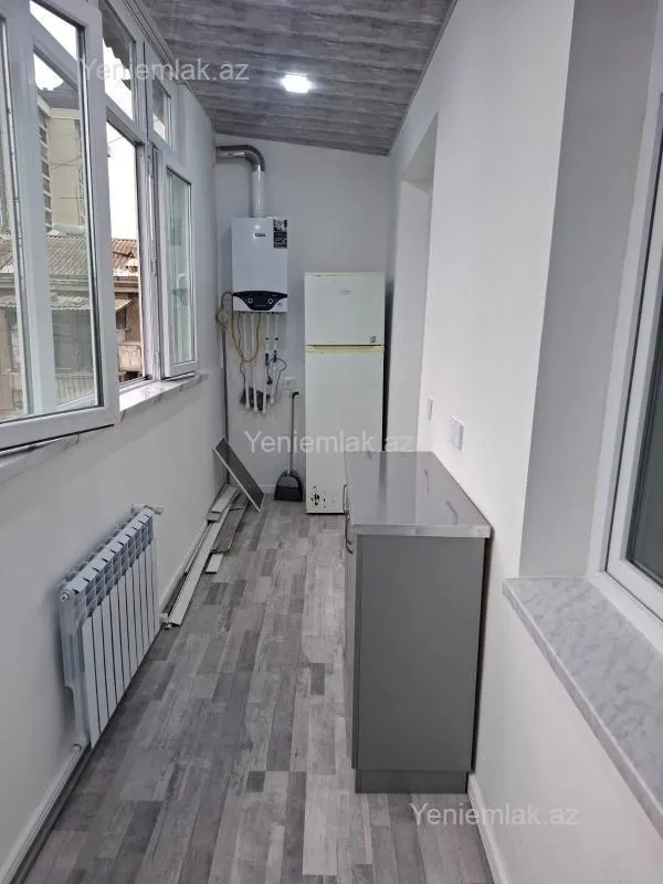 Satılır 2 otaqlı köhnə tikili 50 m²