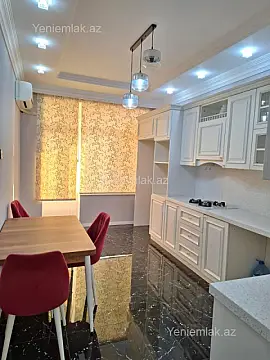 Satılır 4 otaqlı yeni tikili 120 m²