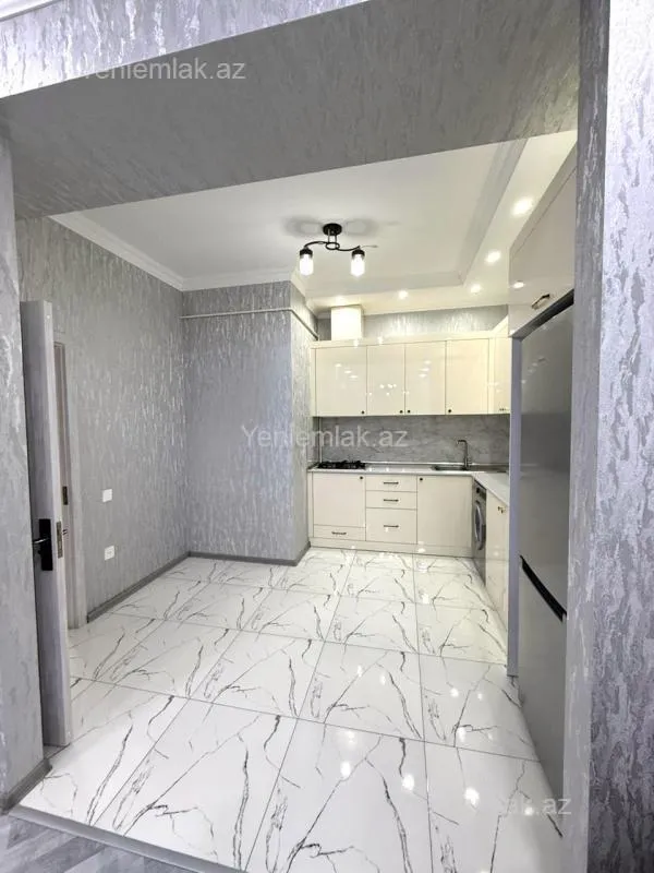 Satılır 2 otaqlı yeni tikili 75 m²
