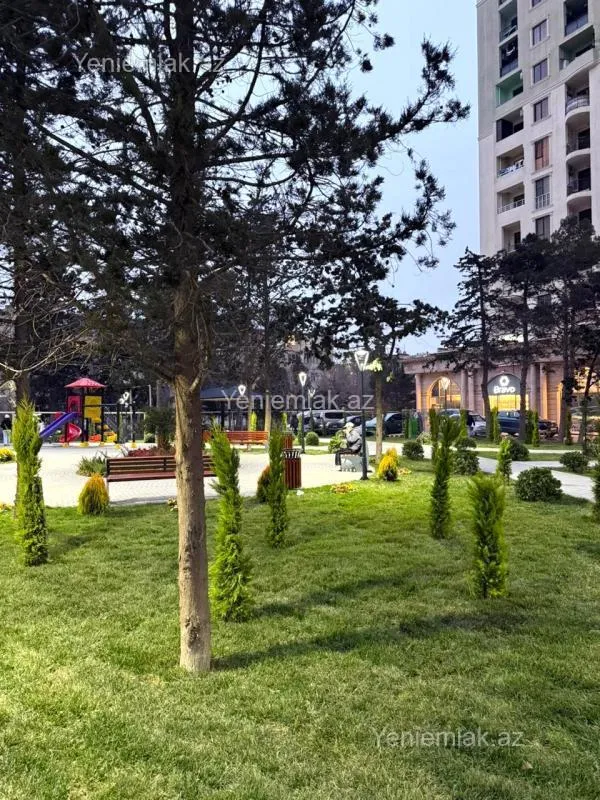 Satılır 2 otaqlı yeni tikili 75 m²