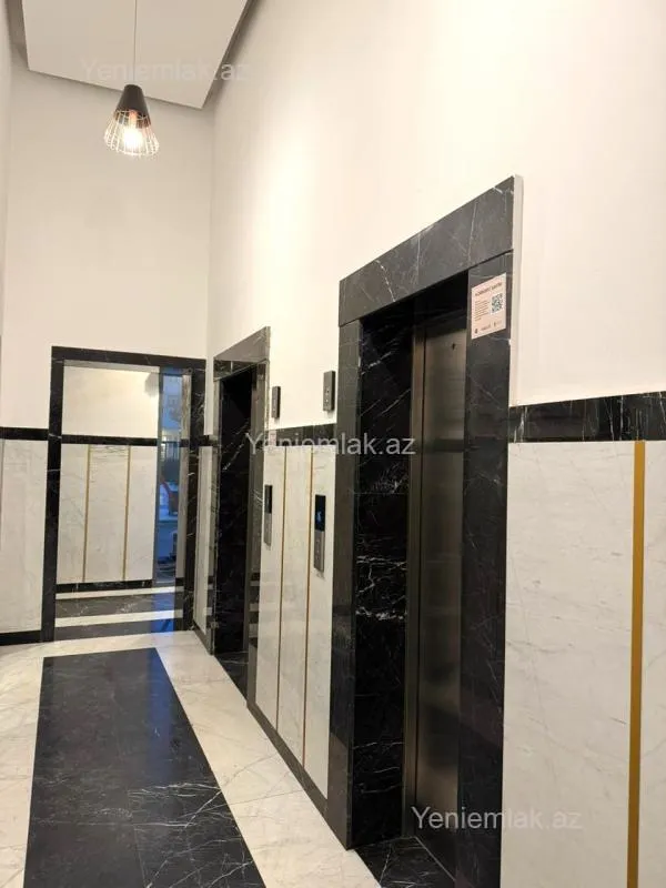 Satılır 2 otaqlı yeni tikili 75 m²
