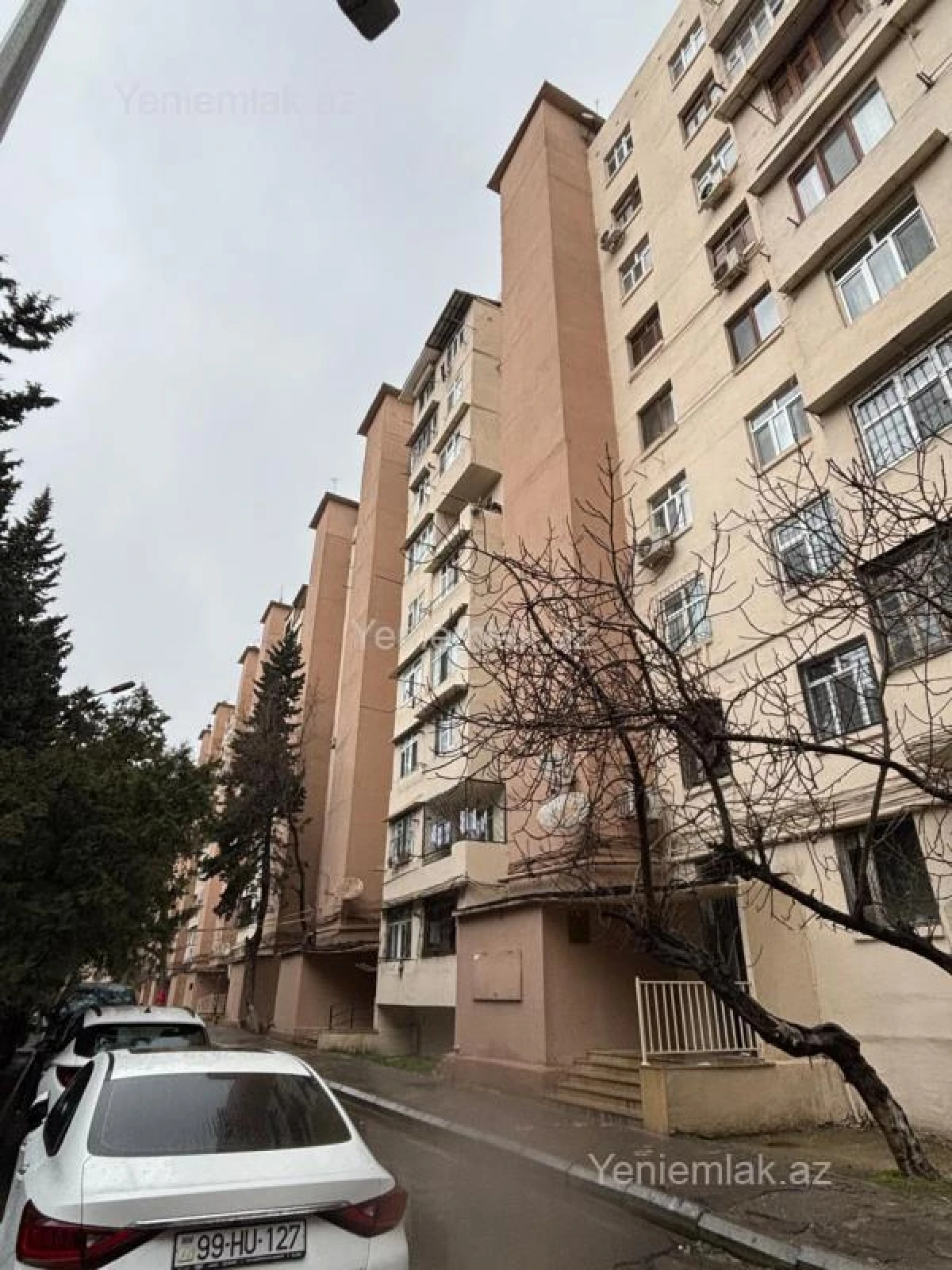 Satılır 4 otaqlı köhnə tikili 110 m²