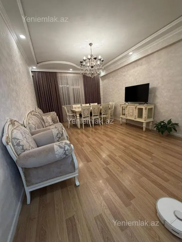 Satılır 3 otaqlı yeni tikili 90 m²
