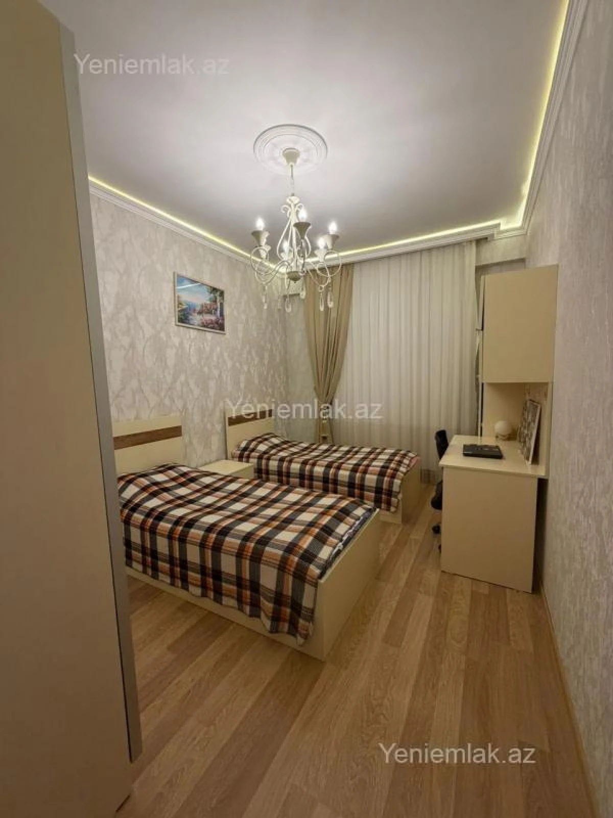 Satılır 3 otaqlı yeni tikili 90 m²