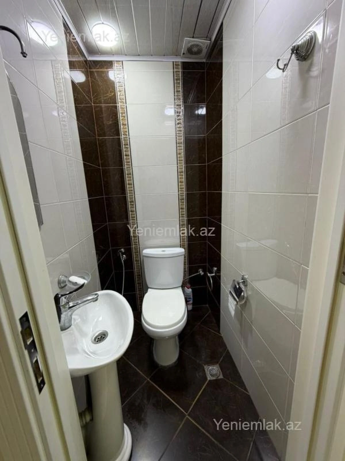 Satılır 3 otaqlı yeni tikili 90 m²