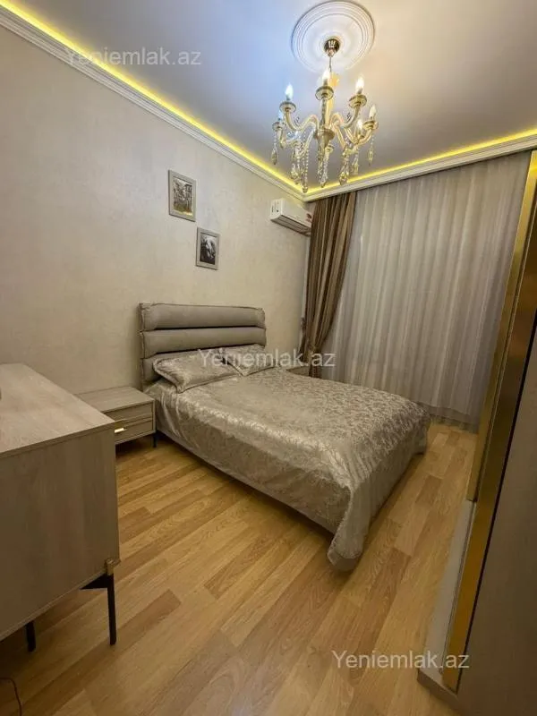 Satılır 3 otaqlı yeni tikili 90 m²