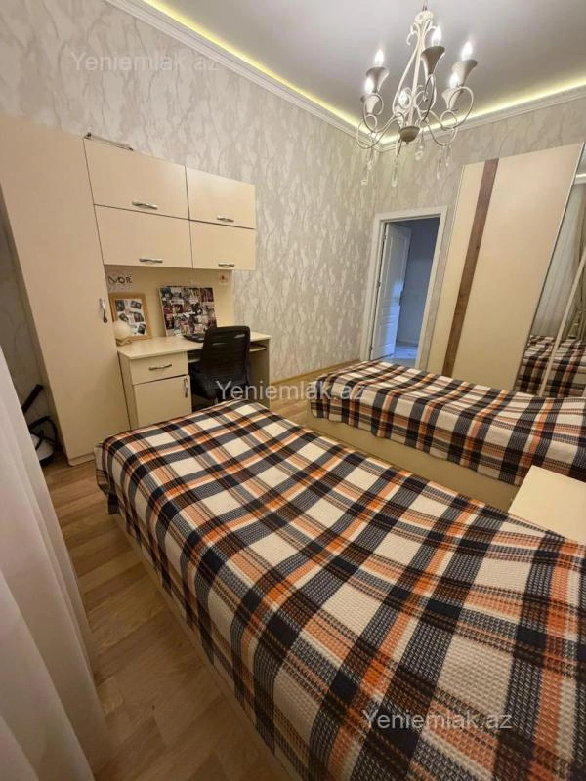 Satılır 3 otaqlı yeni tikili 90 m²