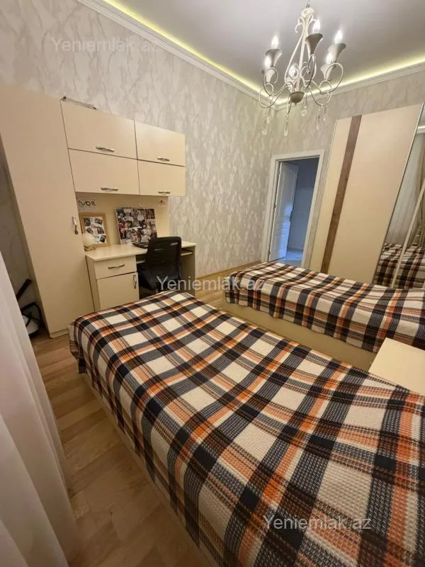 Satılır 3 otaqlı yeni tikili 90 m²